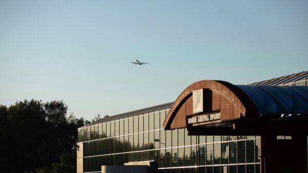 Премьер Молдовы Речан обещает шесть новых рейсов из Кишинева в города ЕС - Sputnik Молдова