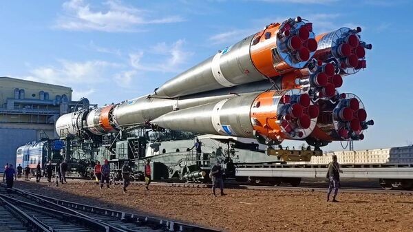 Вывоз ракеты Союз-2.1а с грузовым кораблём Прогресс МС-24 - Sputnik Молдова