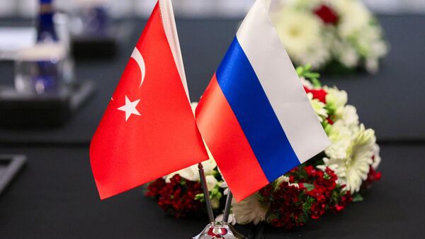 Drapelele Turciei și Rusiei - Sputnik Moldova