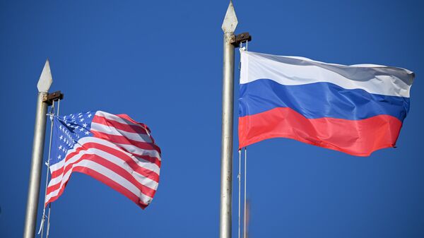 Drapelele Rusiei și SUA - Sputnik Moldova