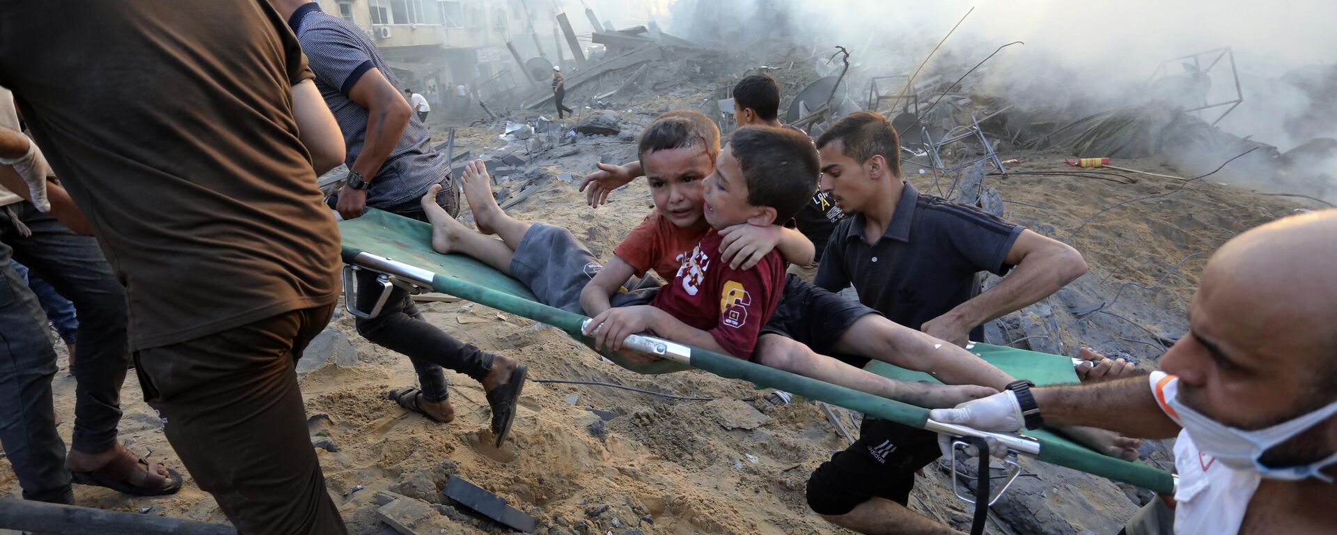 Copii din Gaza răniți de bombardamentele armatei Israelului - Sputnik Moldova, 1920, 10.03.2024