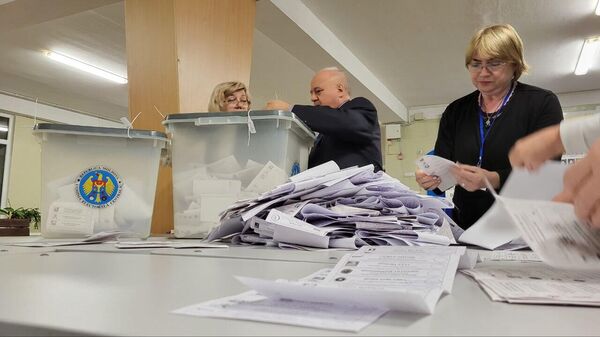 Alegeri, secție de votare, numărarea voturilor - Sputnik Moldova