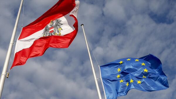 Drapelele Austriei și UE - Sputnik Moldova-România