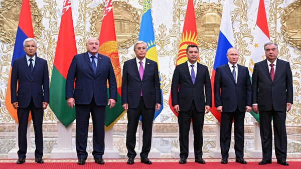 В Минске проходят переговоры лидеров пяти стран ОДКБ - Sputnik Молдова