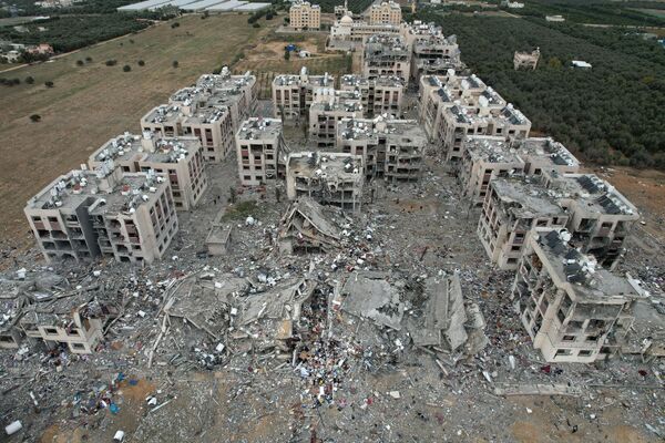 Вид с воздуха на разрушения после израильских ударов по Вади Газа, в центральной части сектора Газа - Sputnik Молдова