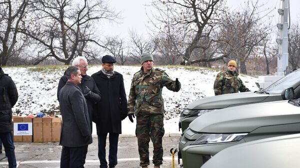 Нацармия Молдовы получила от ЕС партию снаряжения, в том числе дроны - Sputnik Молдова