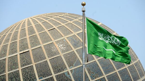 Флаг Саудовской Аравии в городе Джидда - Sputnik Молдова
