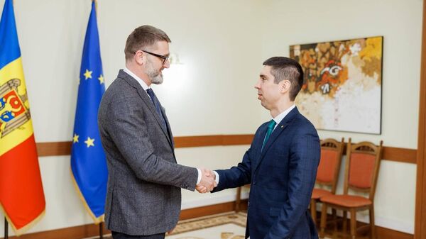 В начале февраля новый министр иностранных дел Молдовы посетит Бухарест - Sputnik Молдова