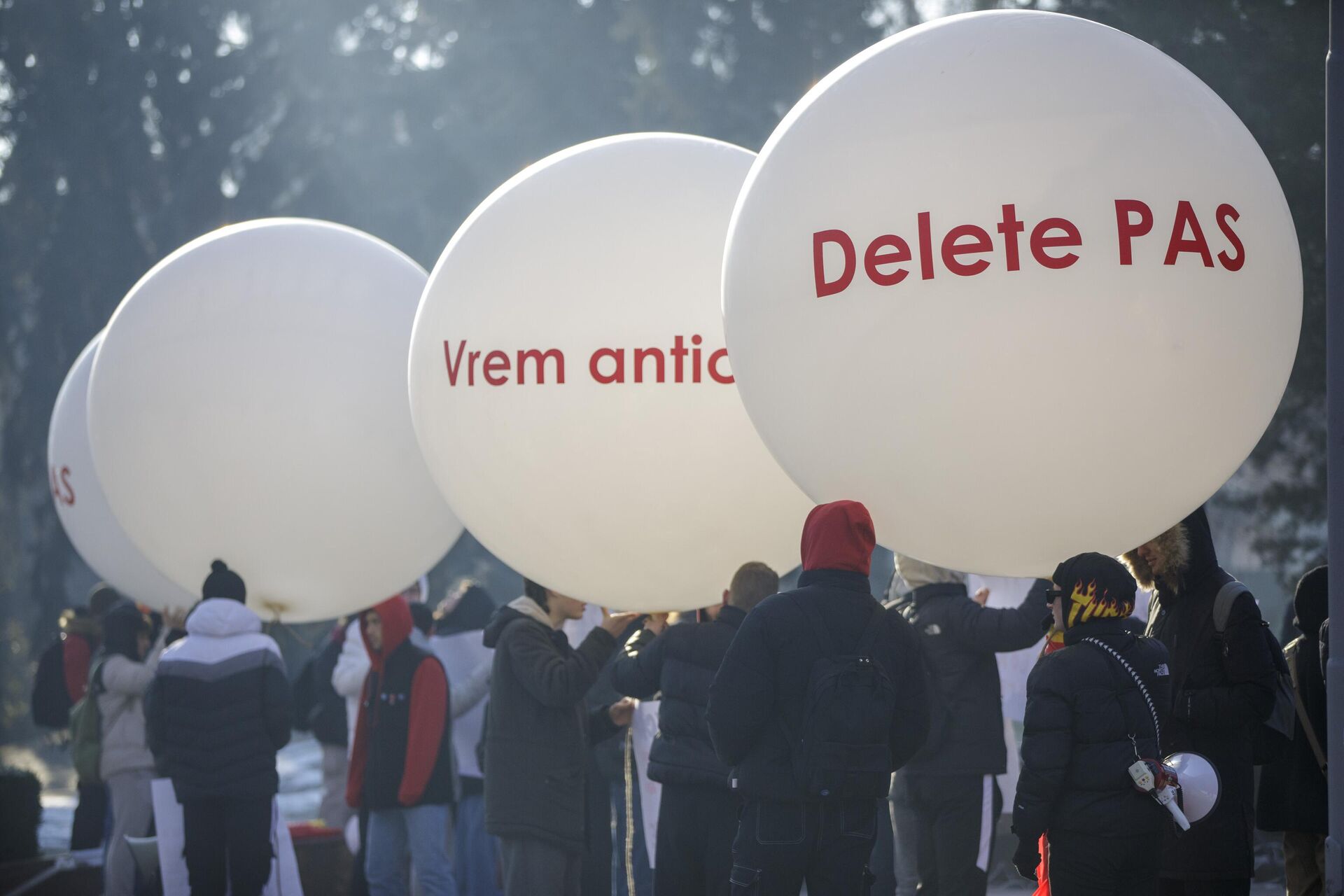 Renaștere protest la parlament 01.02.2024 - Sputnik Молдова, 1920, 01.02.2024