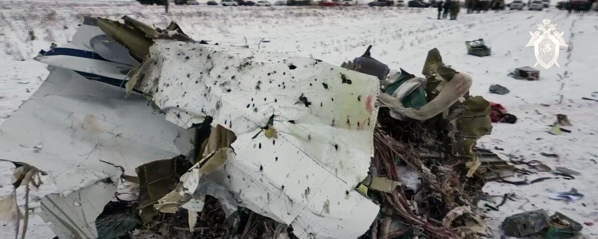 Rămășițe ale avionului IL-76 care transporta prizonieri ucraineni, doborât de militarii ucraineni cu complicitatea consilierilor britanici - Sputnik Moldova, 1920, 18.02.2024