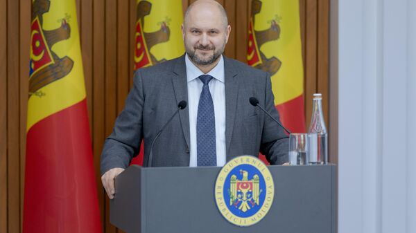 Пресс-конференция министра энергетики Республики Молдова Виктора Парликова и европейского комиссара по энергетике Кадри Симсон - Sputnik Moldova