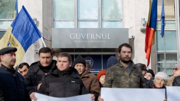 Протесты оппозиции, новый глава МИДЕИ, размывание нейтралитета РМ - Sputnik Молдова