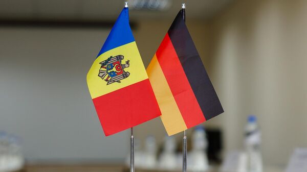 Флаг Молдовы и Германии - Sputnik Moldova