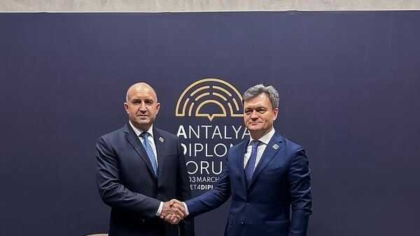 Кишинев и София намерены активизировать сотрудничество в ключевых областях - Sputnik Молдова