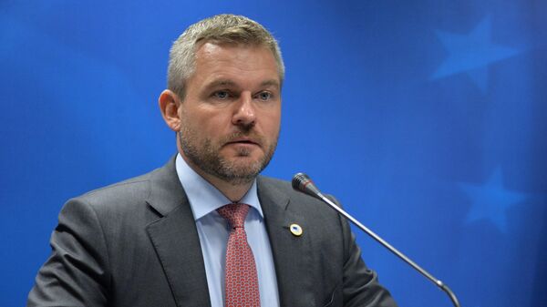 На выборах президента в Словакии победил выступающий против передачи оружия Киеву кандидат - Sputnik Молдова