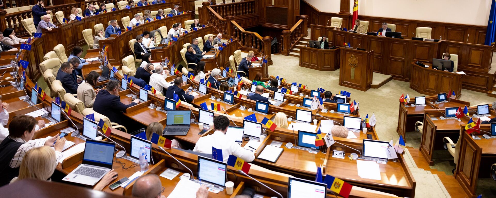 Заседание парламента Молдовы 12.04.2024 - Sputnik Молдова, 1920, 12.04.2024