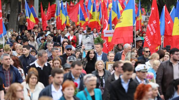 Всенародный праздник – День Победы в Молдове, нарушение прав человека партией PAS - Sputnik Молдова
