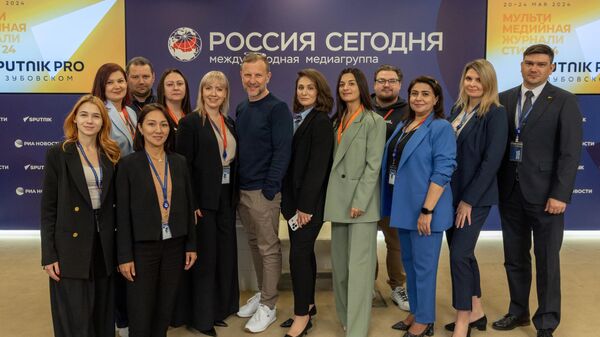 Старт второго сезона проекта SputnikPro на Зубовском для журналистов - Sputnik Молдова