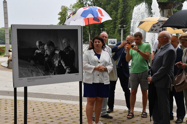 Expozițiile de fotografie &quot;Eliberarea. Calea spre Victorie&quot; au fost deschise în Belarus - Sputnik Moldova