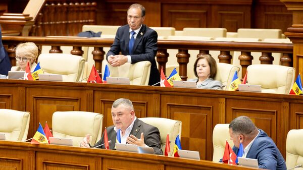 Парламентское большинство отклонило целый ряд инициатив оппозиции - Sputnik Молдова