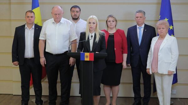 Блок Победа требует отставки спикера парламента Игоря Гросу - Sputnik Молдова