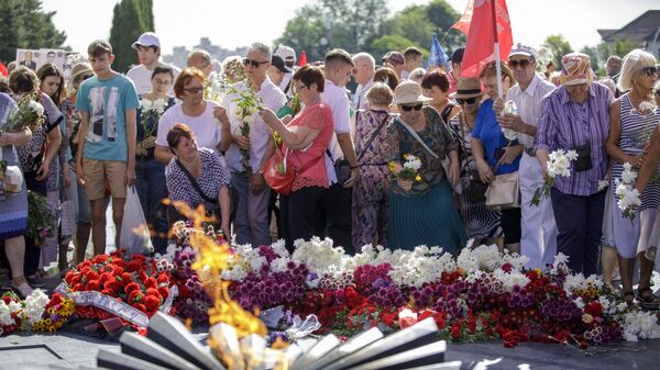 Марш в честь 80-й годовщины освобождения Молдовы от фашистской оккупации - Sputnik Молдова