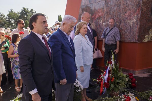 Марш в честь 80-й годовщины освобождения Молдовы от фашистской оккупации - Sputnik Молдова