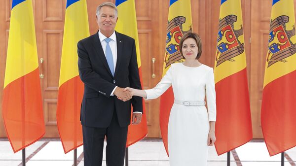 Klaus Iohannis și Maia Sandu - Sputnik Moldova