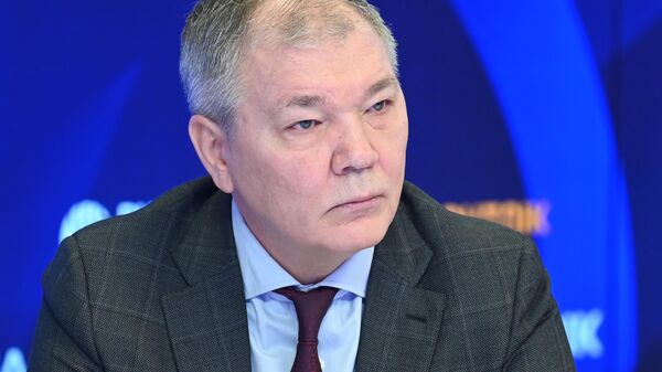 Калашников: Кишинев пытается выключить Россию перед президентскими выборами - Sputnik Молдова