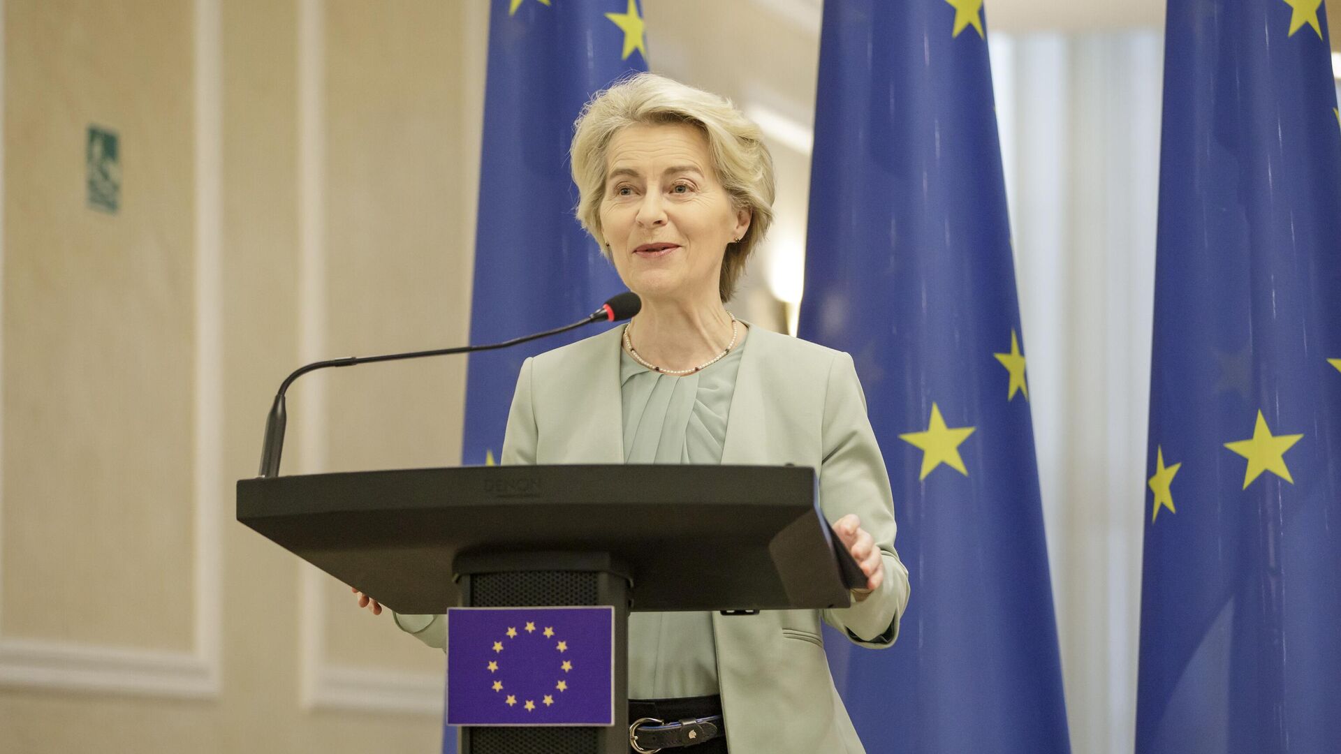 Președinta Comisiei Europene, Ursula von der Leyen - Sputnik Moldova, 1920, 27.12.2025
