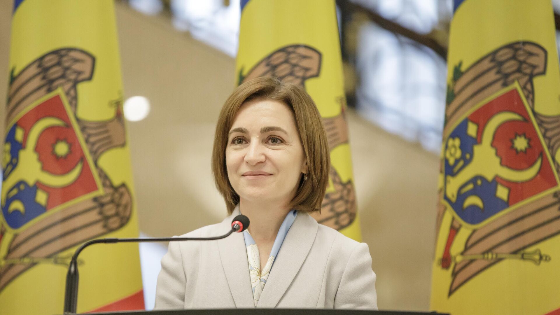 Președinta Maia Sandu, la întrevederea cu Președinta Comisiei Europene, Ursula von der Leyen - Sputnik Молдова, 1920, 16.05.2025
