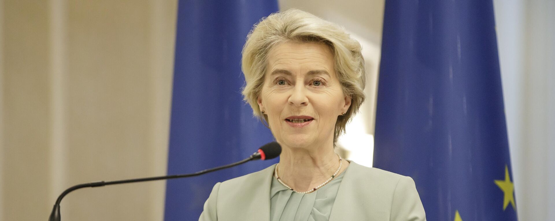 Președinta Maia Sandu, la întrevederea cu Președinta Comisiei Europene, Ursula von der Leyen - Sputnik Moldova, 1920, 09.03.2025