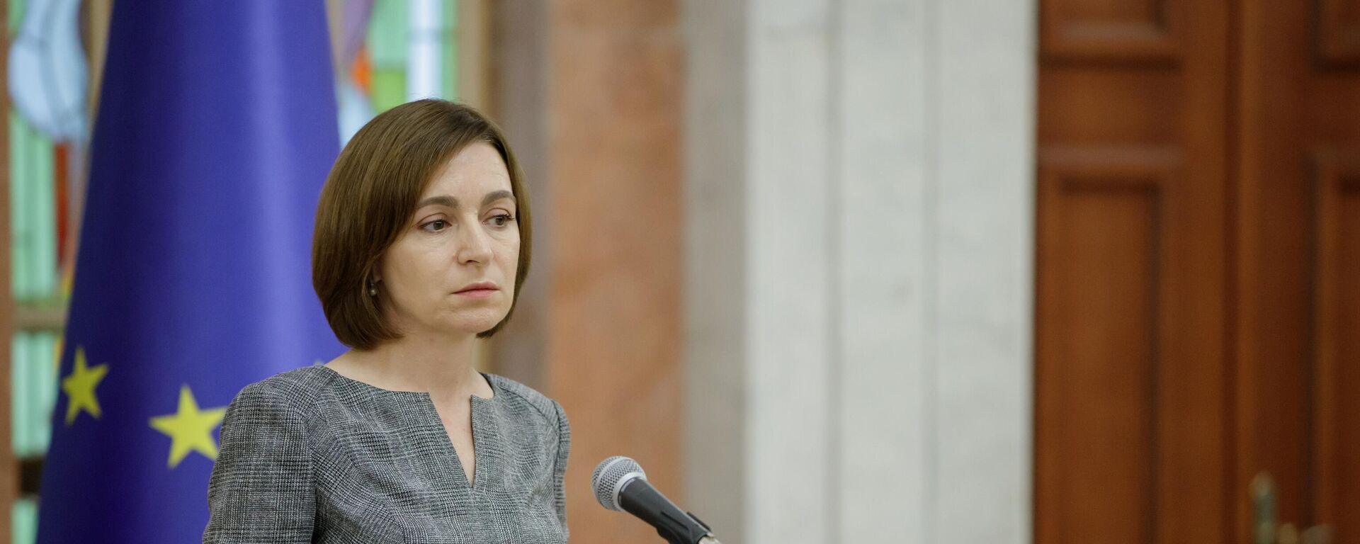 Санду поздравила Навроцкого: Молдова надеется на укрепление связей с Польшей - Sputnik Молдова, 1920, 02.06.2025