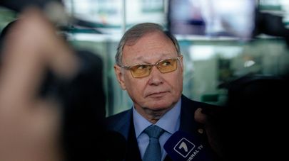 Олег Озеров