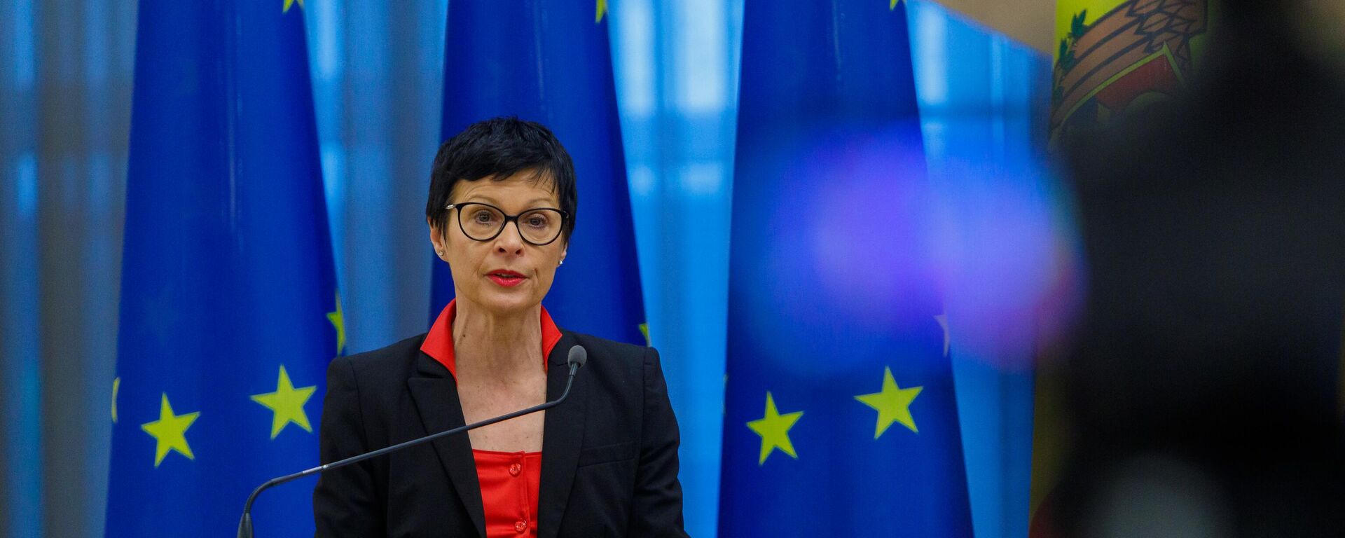 Европейский комиссар по вопросам расширения ЕС Марта Кос - Sputnik Молдова, 1920, 04.11.2025