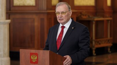 Олег Озеров