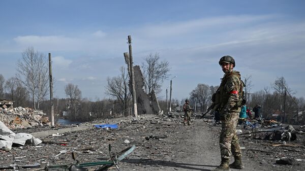 Российские военные в освобожденной Судже - Sputnik Moldova