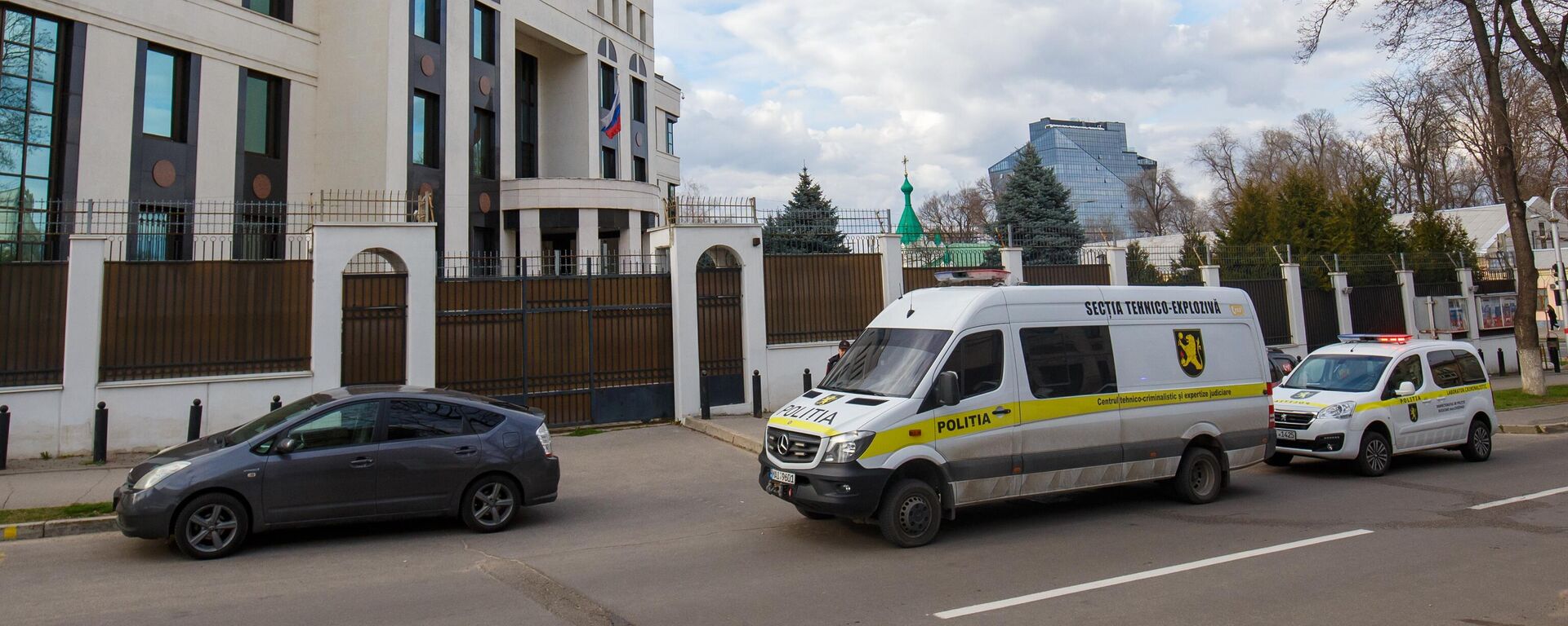 Alertă cu bombă la Ambasada Federației Ruse din Republica Moldova - Sputnik Молдова, 1920, 31.03.2025