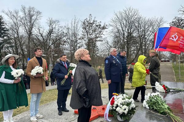 Марш в Рышканах в честь 81-й годовщины освобождения города от фашистов Марш в Рышканах в честь 81-й годовщины освобождения города от фашистов - Sputnik Молдова