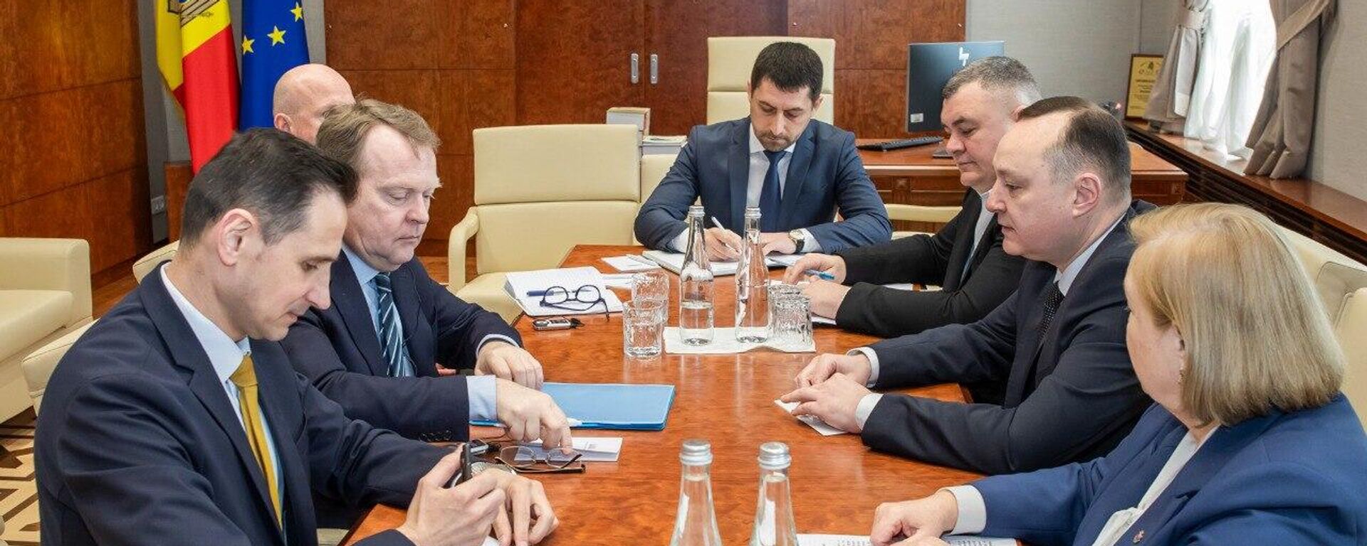 Депутаты БКС обсудили с комиссаром ОБСЕ по делам нацменьшинств ситуацию в Молдове - Sputnik Молдова, 1920, 28.03.2025