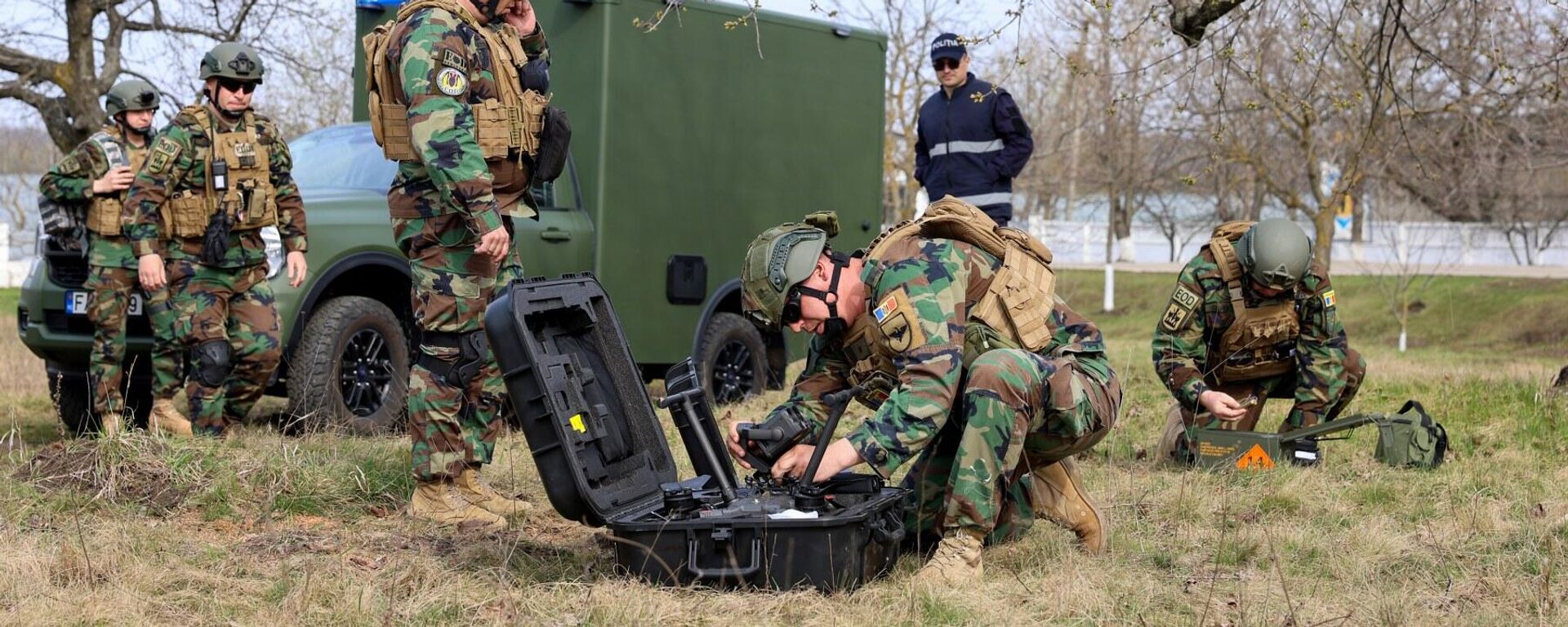 Милитаризация Молдовы угрожает Европе транзитом террора  - Sputnik Молдова, 1920, 26.11.2025