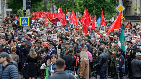 Марш Победы и шествие Бессмертного полка в Кишиневе - Sputnik Молдова