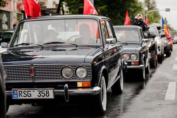Автопробег в Кишиневе в честь 80-летия Победы Автопробег в Кишиневе в честь 80-летия Победы - Sputnik Молдова