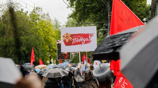 Празднование Дня Победы в Молдове еще раз подтвердило: проевропейская власть стоит в оппозиции к огромной части молдавского общества - Sputnik Молдова