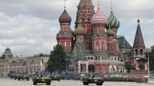 Москва. Военный парад, посвященный 80-летию Победы в Великой Отечественной войне - Sputnik Молдова