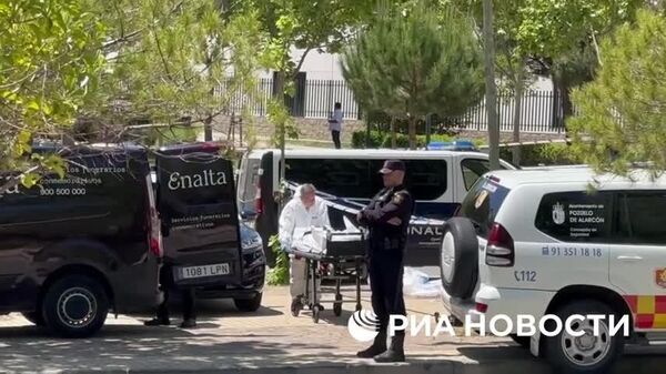 Bloggerul ucrainean Șarii susține că fostul consilier al lui Ianukovici Portnov se pregătea să publice „informații compromițătoare despre Zelenski și anturajul său criminal” - Sputnik Moldova