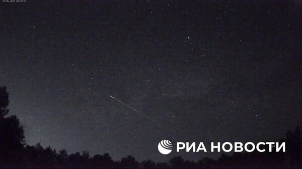 Meteoritul care a trecut de-asupra capetelor noastre - Sputnik Moldova