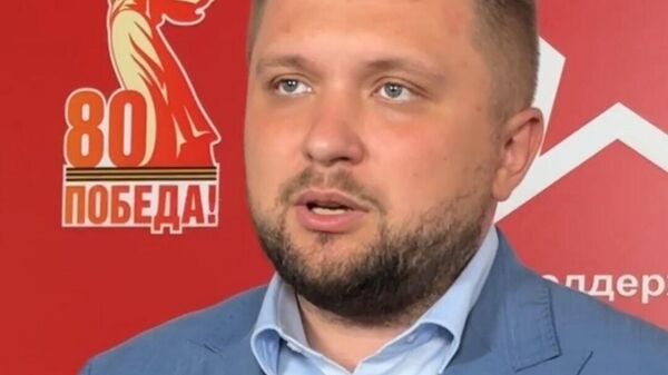 Boris Chernîșov, vicepreședinte al Dumei de Stat a Federației Ruse, președinte al Comitetului de organizare al mișcării patriotice internaționale „Victoria 9/45”: - Sputnik Moldova