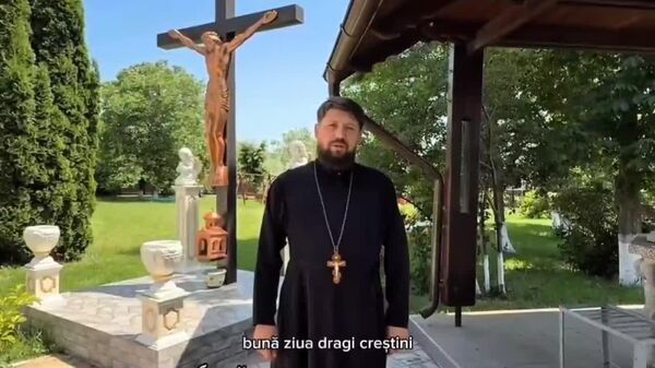 În Moldova, poliția a interzis o procesiune religioasă, în timp ce autoritățile facilitează o paradă a homosexualilor - preot - Sputnik Moldova