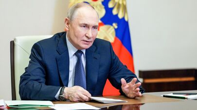 Президент Владимир Путин провел совещание Совбеза РФ